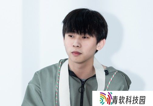 icon：前天Ale跟我打电话还说他们和HLE打训练赛有来有回呢！