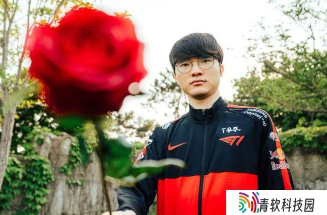LoL Park现场庆祝Faker选手LCK 1000场活动????可领取玫瑰花参与见面会