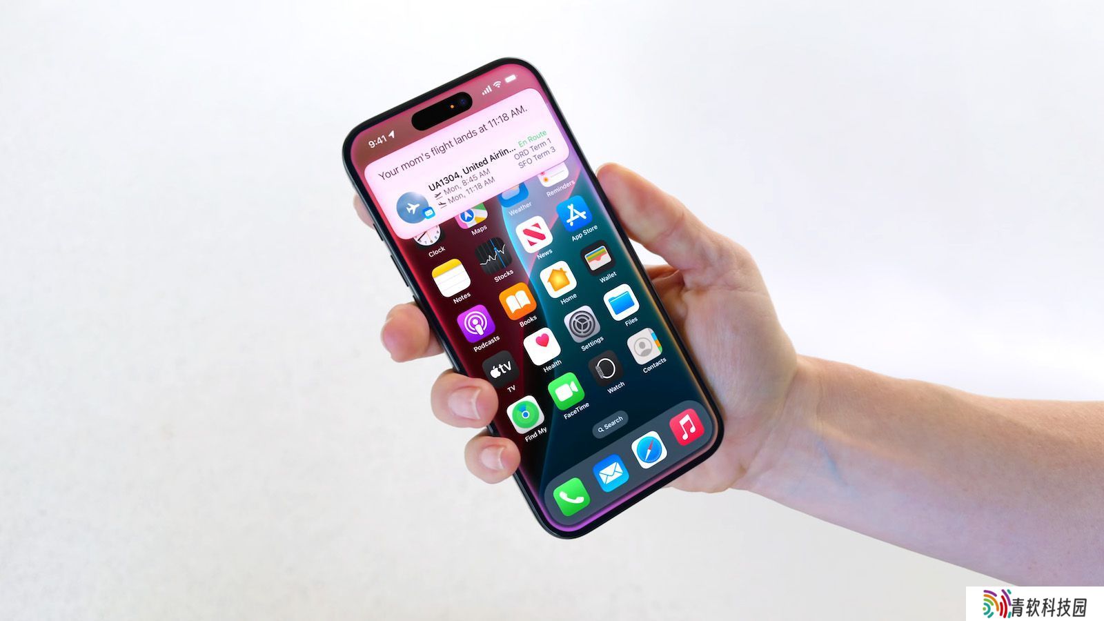 苹果 AI 战略失焦：Siri 开发面临技术困境与管理挑战