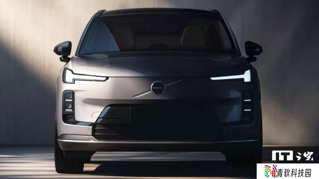 2025款沃尔沃XC70插混SUV来袭，9月国内上市能否掀起热潮？