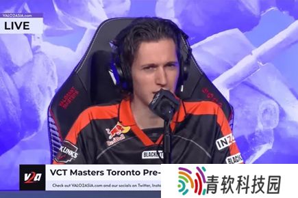 Boaster：不太喜欢钛狐版本，之前两队之间互相扔技能就行