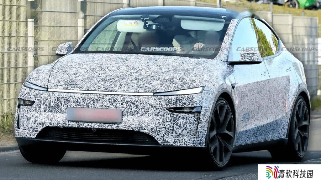 特斯拉新款Model Y Performance赛道测试，性能升级细节抢先看！