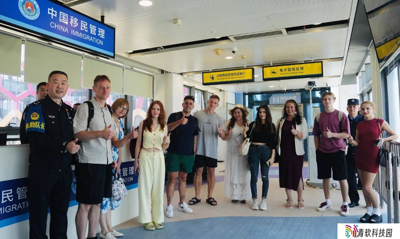 深圳蛇口邮轮中心开启全国首例邮轮国际中转，便捷旅客全球游！