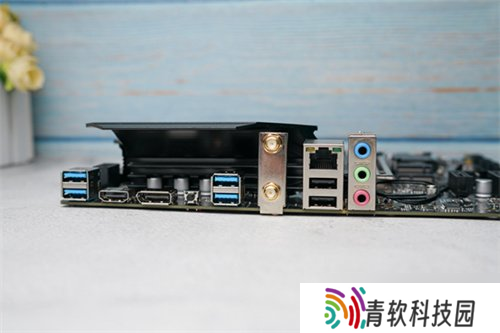 又一款开放世界大作，艾尔莎BOWMID B760 PRO D4和你玩转《四海兄弟：故乡》