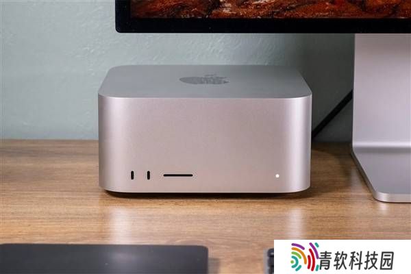 苹果Mac Studio搭载M3 Ultra，最高配售价近11万，发货还延期？