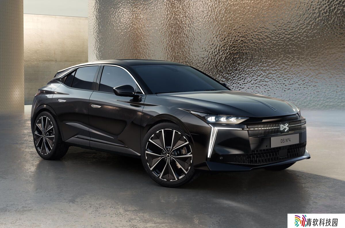 DS 全新掀背车 N°4 发布：基于现款 DS 4 重新设计，可选纯电、插混